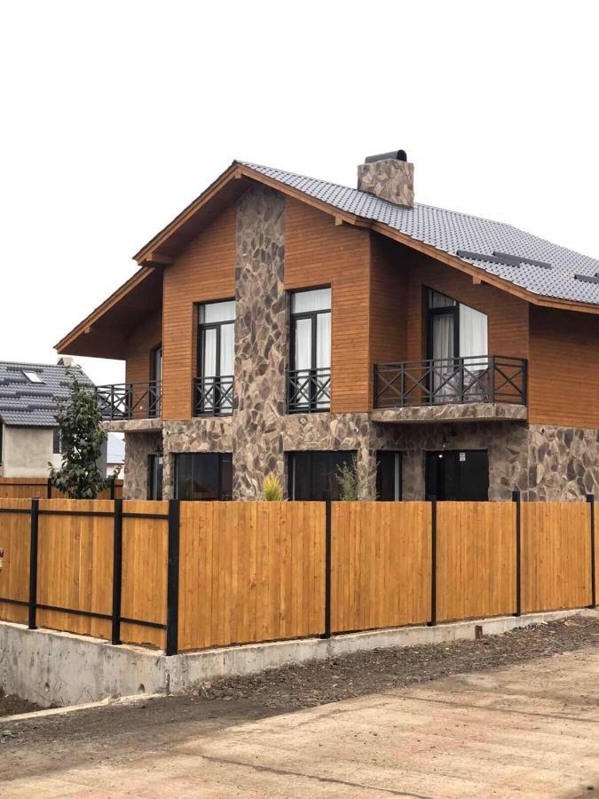 Bakuriani Cozy Villa #4 מראה חיצוני תמונה